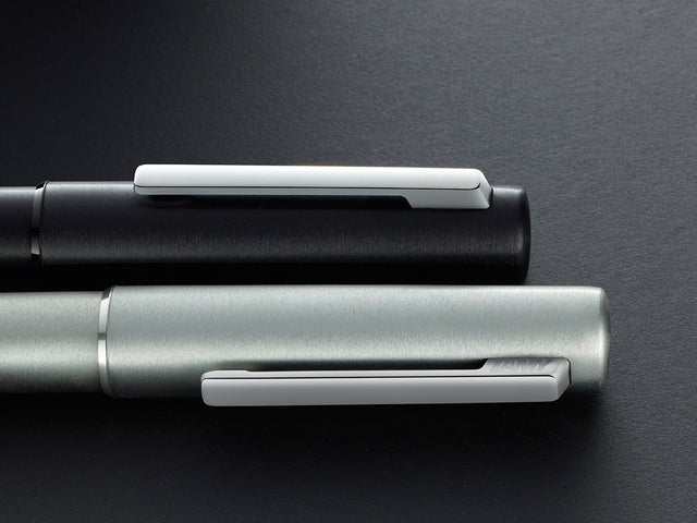 'aion' rollerball pen olive silver