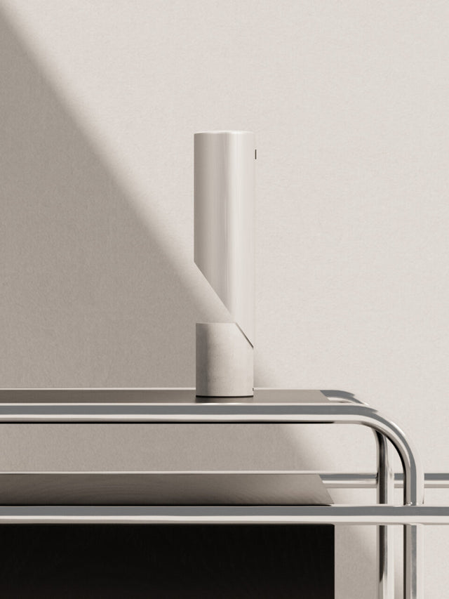 L10 TWN | LED Desk Lamp